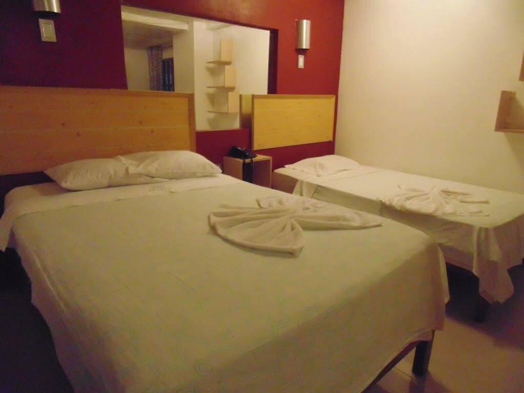 Hotel La Casona إكيتوس المظهر الخارجي الصورة