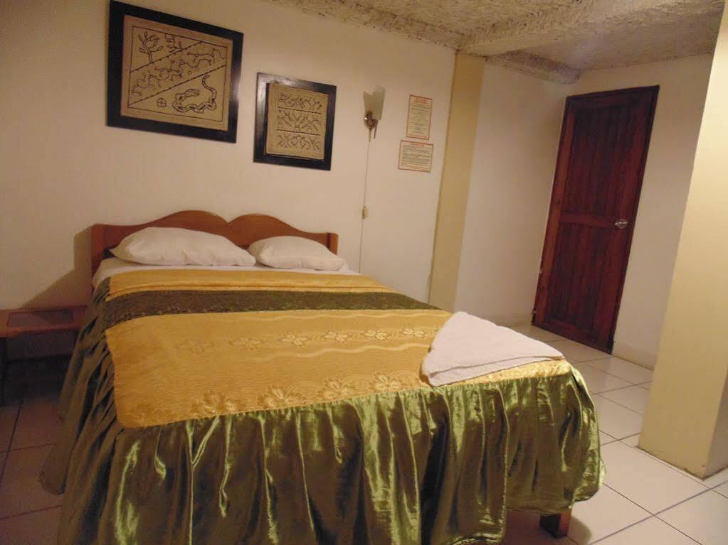 Hotel La Casona إكيتوس المظهر الخارجي الصورة